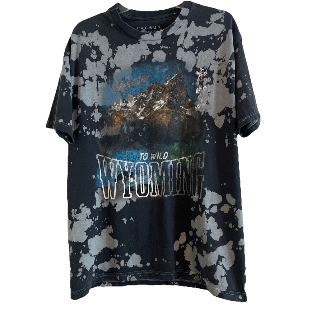 PACSUN T-Shirt Men’s M Black Gray Welcome to Wild Wyoming Graphic Short Sleeve